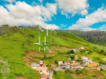 Moradia T3 para Venda em Ponta do Pargo