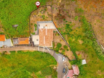 Moradia T3 para Venda em Ponta do Pargo