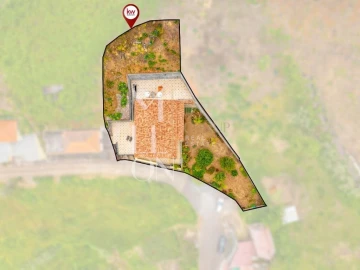 Moradia T3 para Venda em Ponta do Pargo