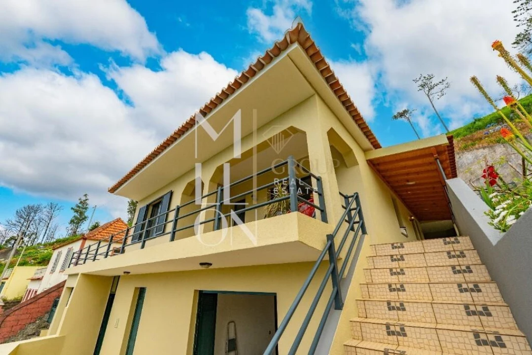 Moradia T3 para Venda em Ponta do Pargo Foto 18