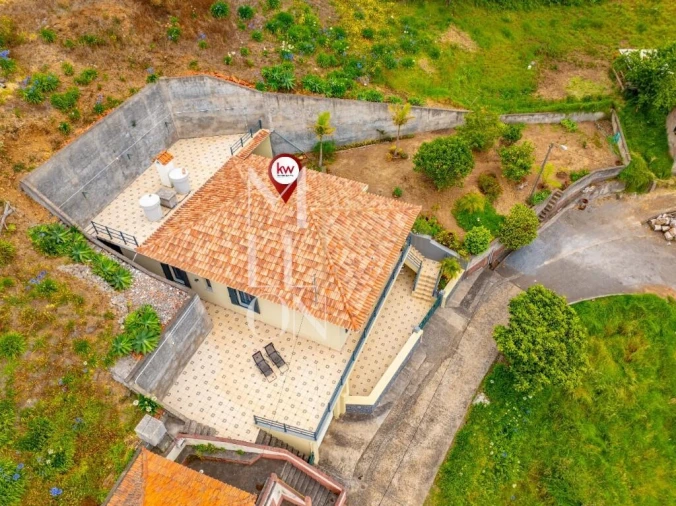 Moradia T3 para Venda em Ponta do Pargo Foto 27