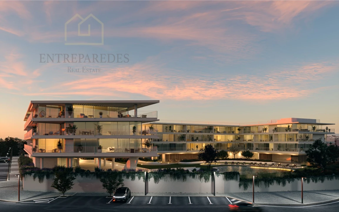 Apartamento T4 para Venda em Quarteira Foto 34
