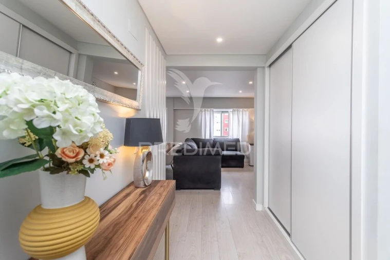 Apartamento T3 para Venda em Mina de Água Foto 4