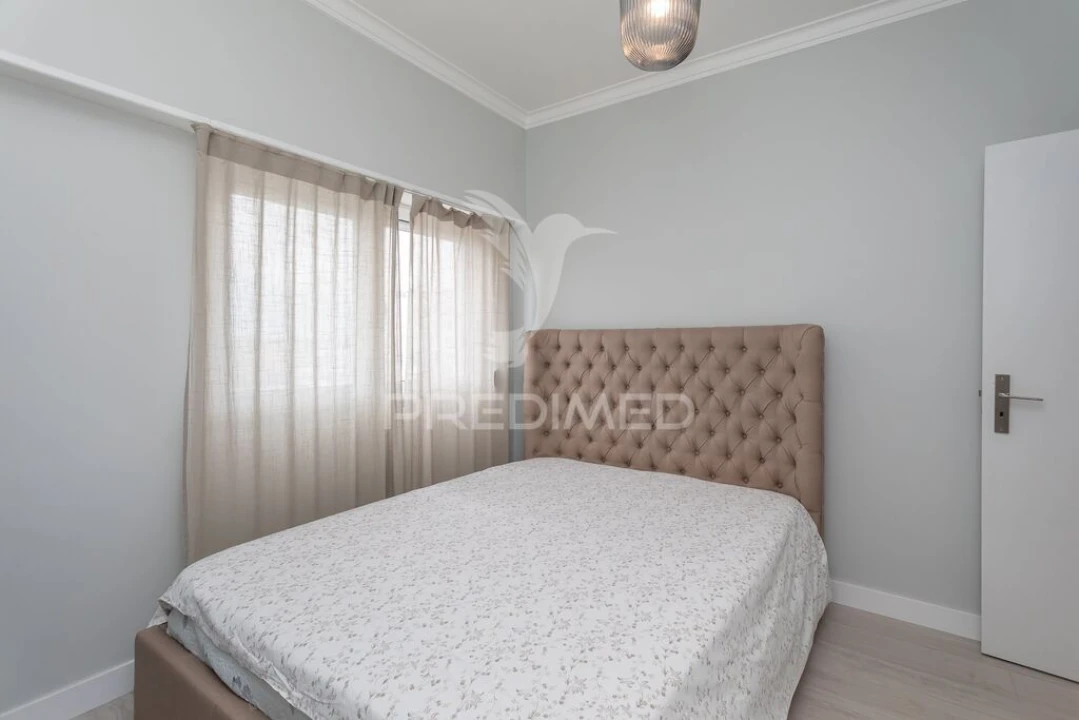 Apartamento T3 para Venda em Mina de Água Foto 9