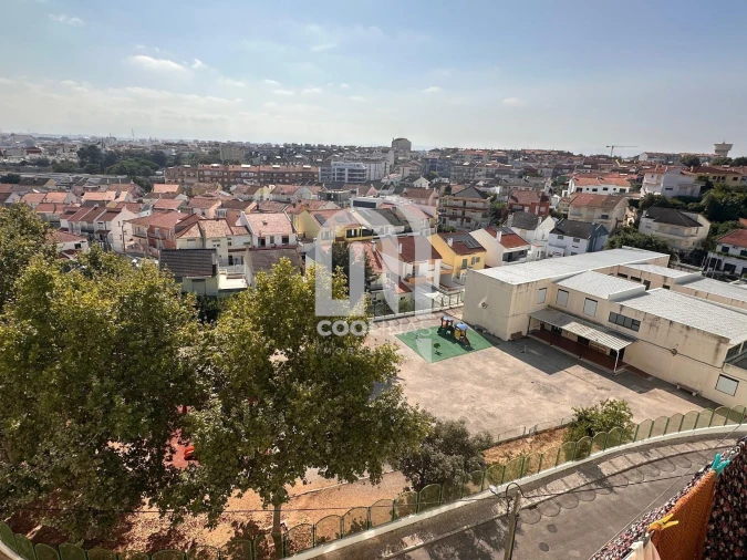 Apartamento T2 para Venda em Amora Foto 39