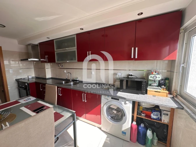 Apartamento T2 para Venda em Amora Foto 8