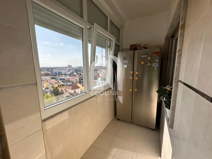Apartamento T2 para Venda em Amora Foto 4