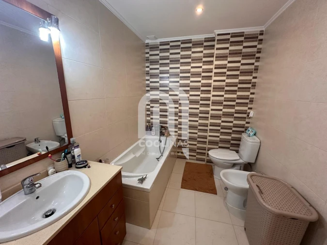 Apartamento T2 para Venda em Amora Foto 17