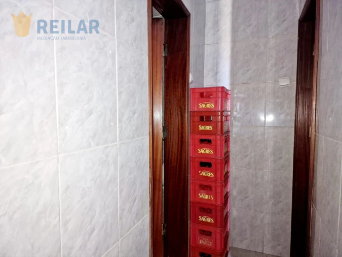 Loja para Venda em Vialonga Foto 19