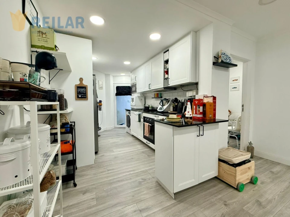 Apartamento T2 para Venda em Alverca do Ribatejo e Sobralinho Foto 14