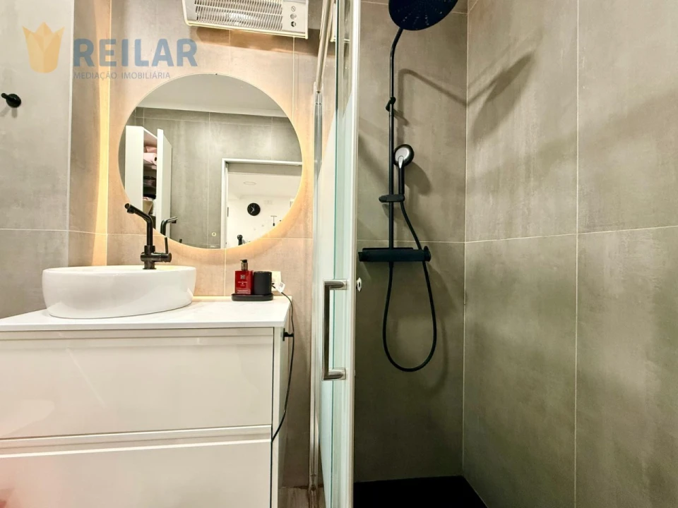 Apartamento T2 para Venda em Alverca do Ribatejo e Sobralinho Foto 27