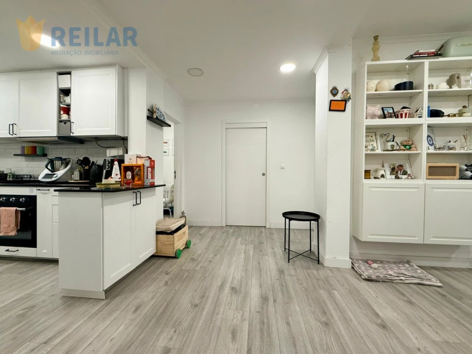 Apartamento T2 para Venda em Alverca do Ribatejo e Sobralinho Foto 28