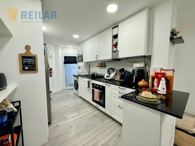 Apartamento T2 para Venda em Alverca do Ribatejo e Sobralinho Foto 17