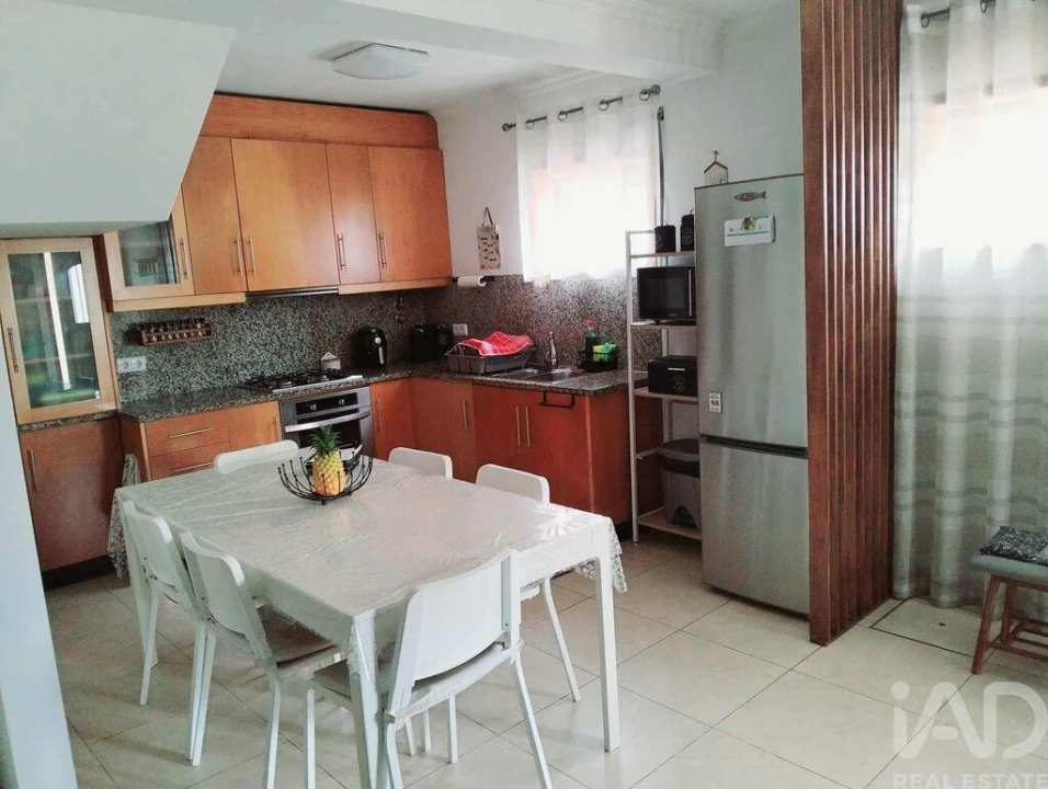 Moradia T3 para Venda em Buarcos Foto 16