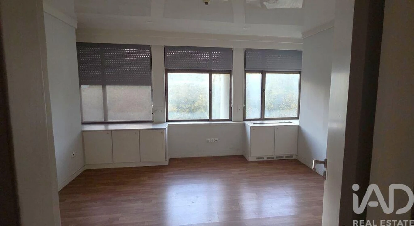 Escritório para Arrendamento em Alvalade Foto 10