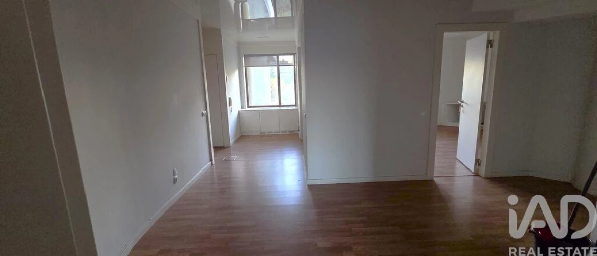 Escritório para Arrendamento em Alvalade Foto 3