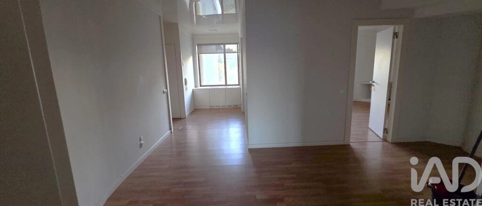 Escritório para Arrendamento em Alvalade Foto 3