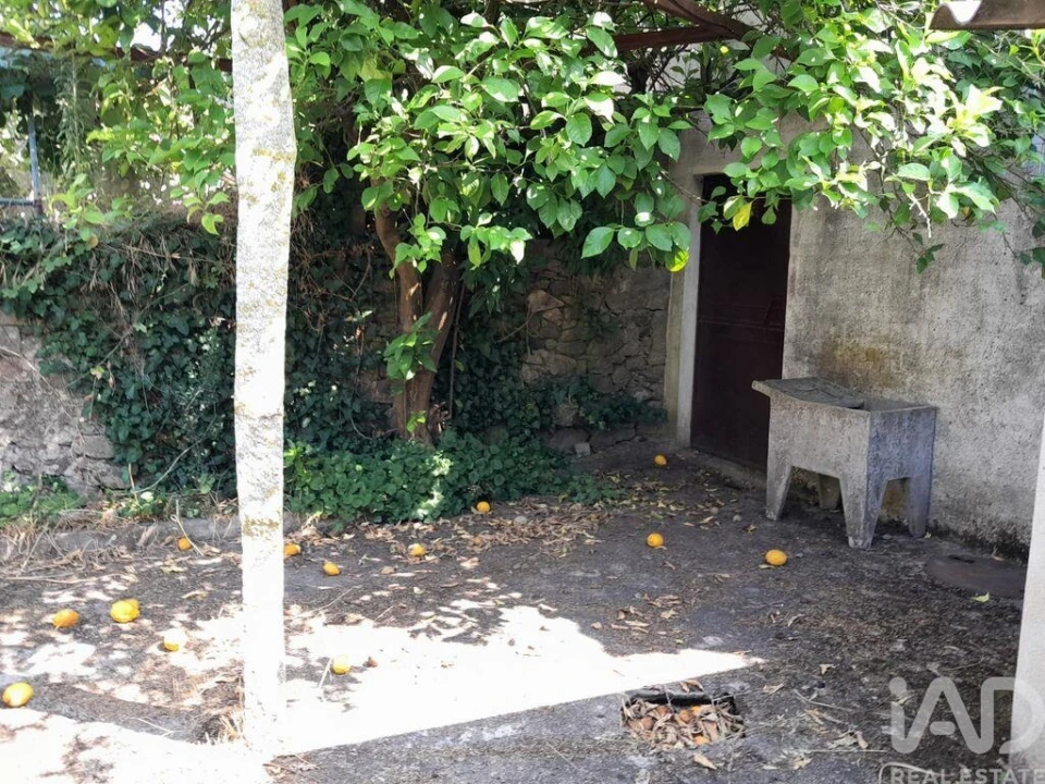 Moradia T3 para Venda em Três Povos Foto 12