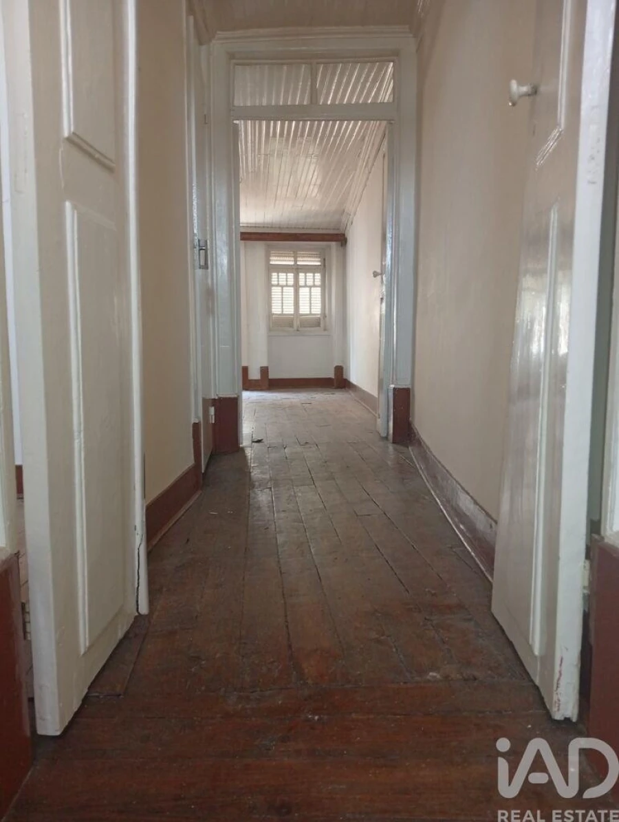 Moradia T3 para Venda em Três Povos Foto 9