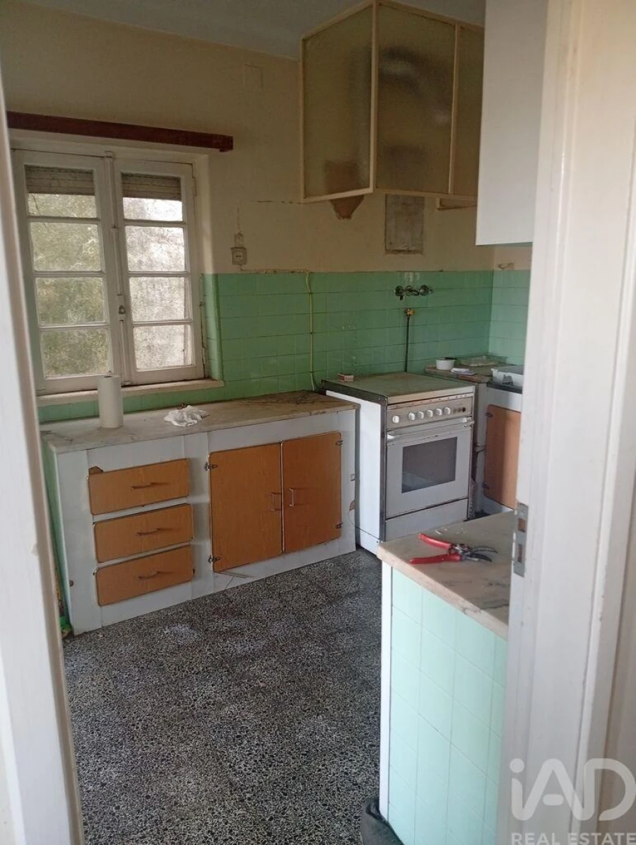 Moradia T3 para Venda em Três Povos Foto 1