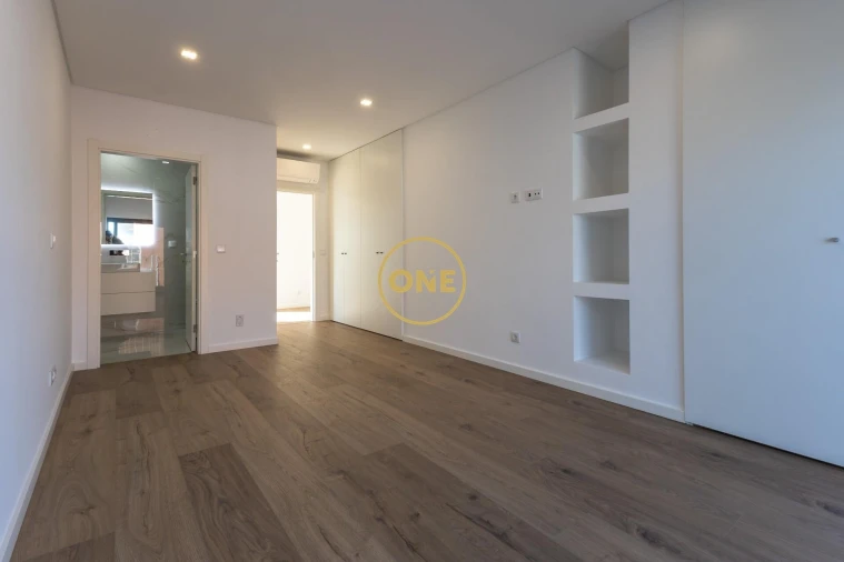 Apartamento T3 para Venda em Loures Foto 21