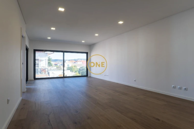 Apartamento T3 para Venda em Loures Foto 5