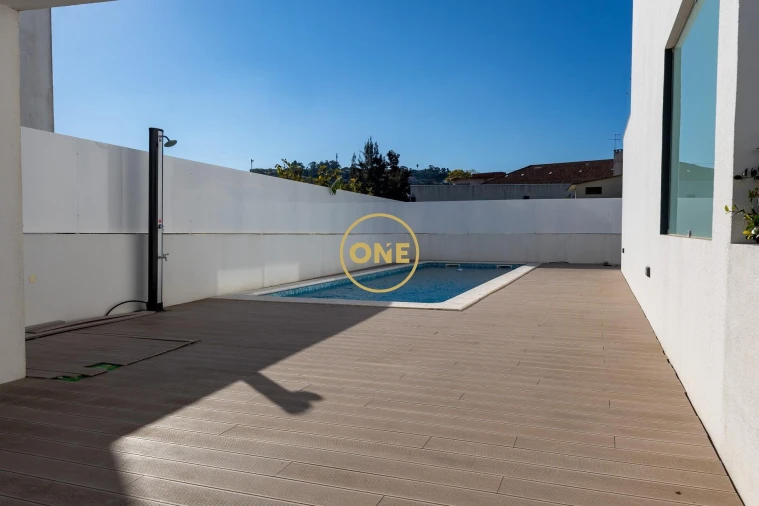 Apartamento T3 para Venda em Loures Foto 41