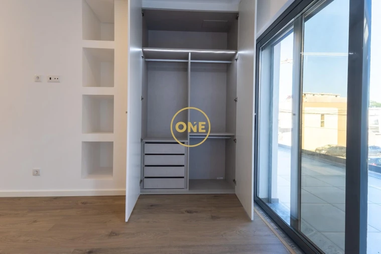 Apartamento T3 para Venda em Loures Foto 23