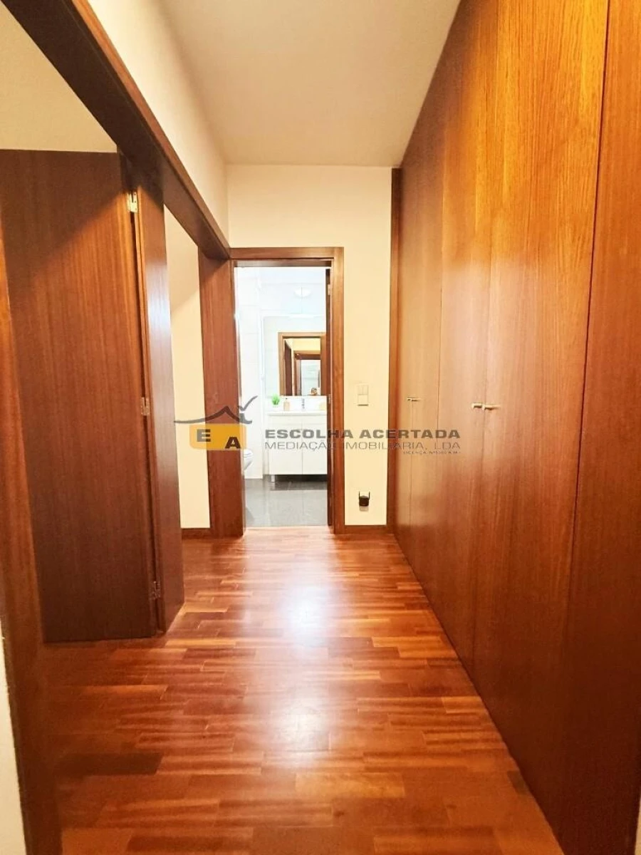 Apartamento T3 para Venda em Cidade da Maia Foto 15