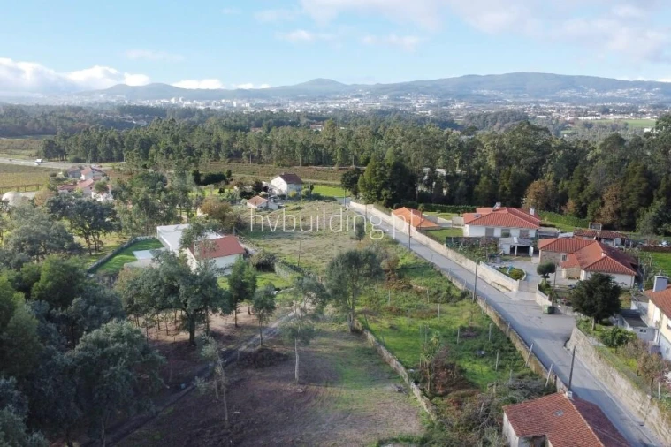 Terreno para Venda em Adães Foto 10