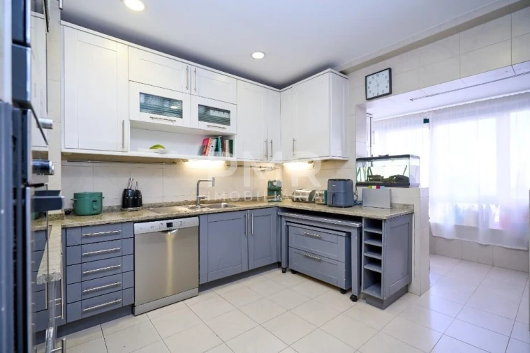 Apartamento T3 para Venda em Lumiar Foto 3