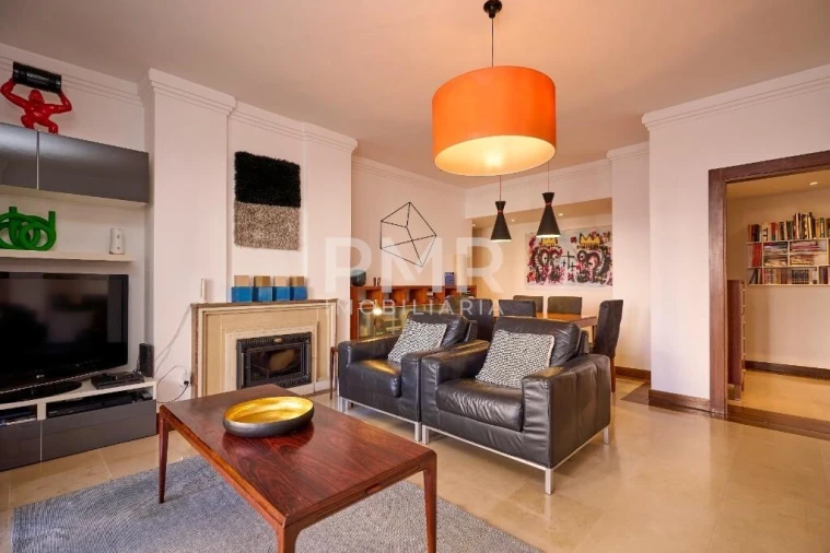 Apartamento T3 para Venda em Lumiar Foto 2