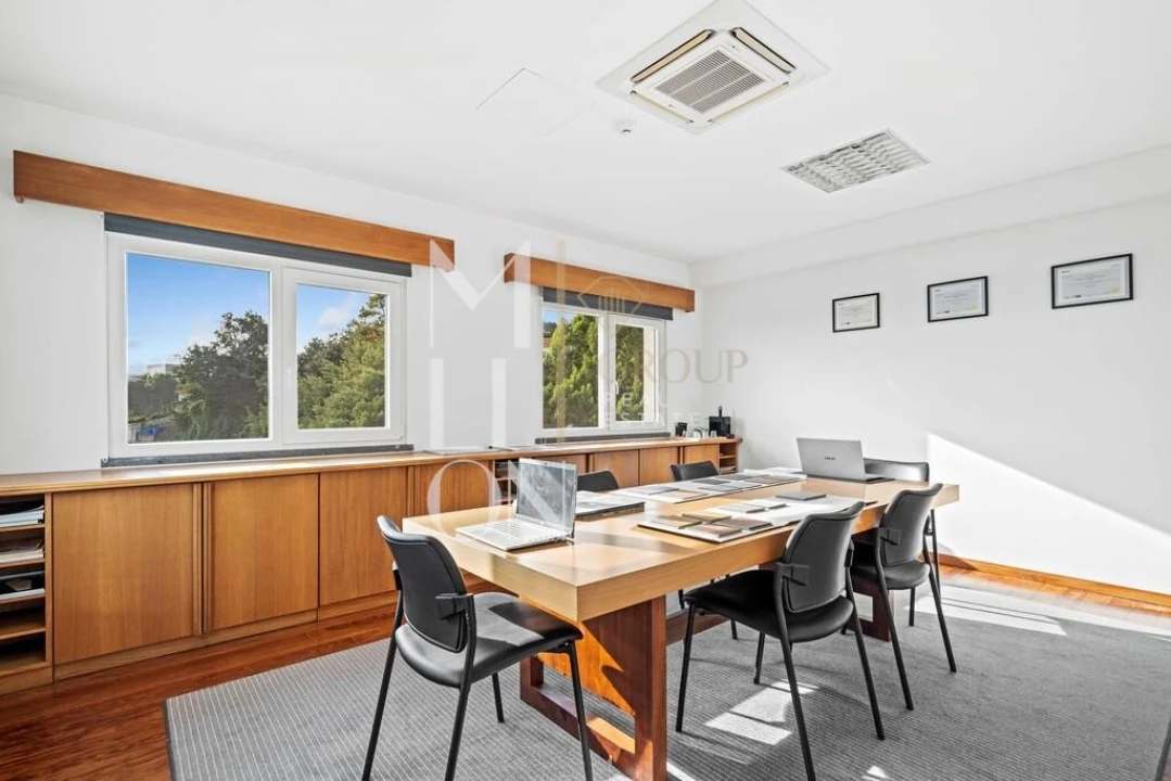 Armazém para Venda em Camacha Foto 36