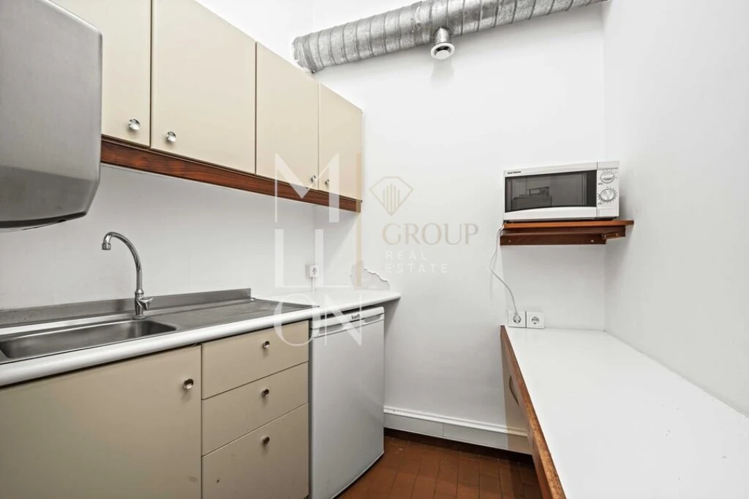 Armazém para Venda em Camacha Foto 49