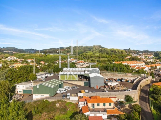 Armazém para Venda em Camacha Foto 4