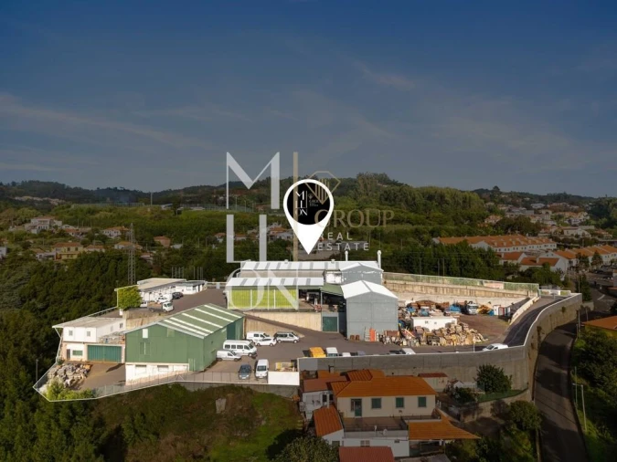 Armazém para Venda em Camacha Foto 3