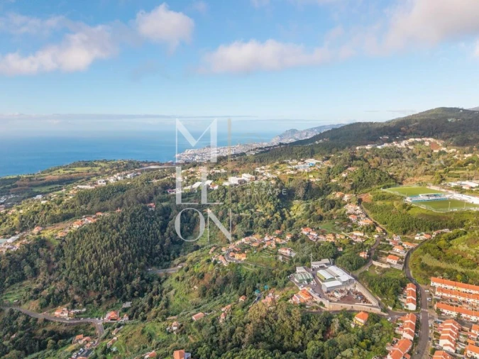 Armazém para Venda em Camacha Foto 10