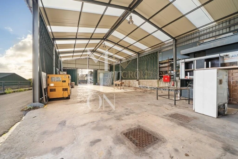 Armazém para Venda em Camacha Foto 77