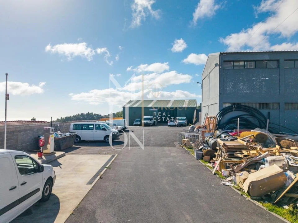 Armazém para Venda em Camacha Foto 103