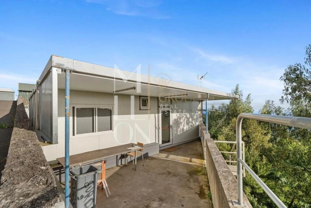 Armazém para Venda em Camacha Foto 64