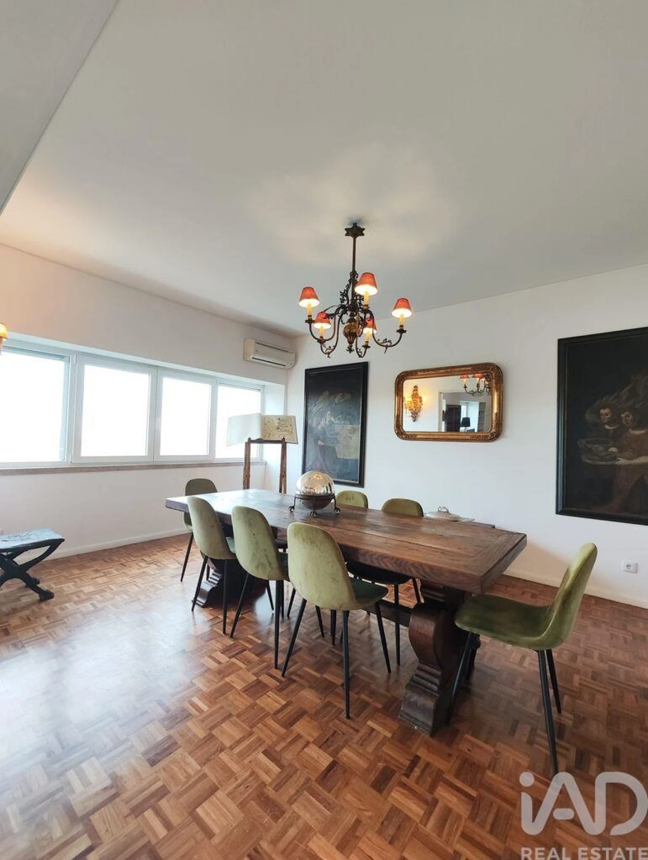 Apartamento T4 para Arrendamento em Avenidas Novas Foto 7