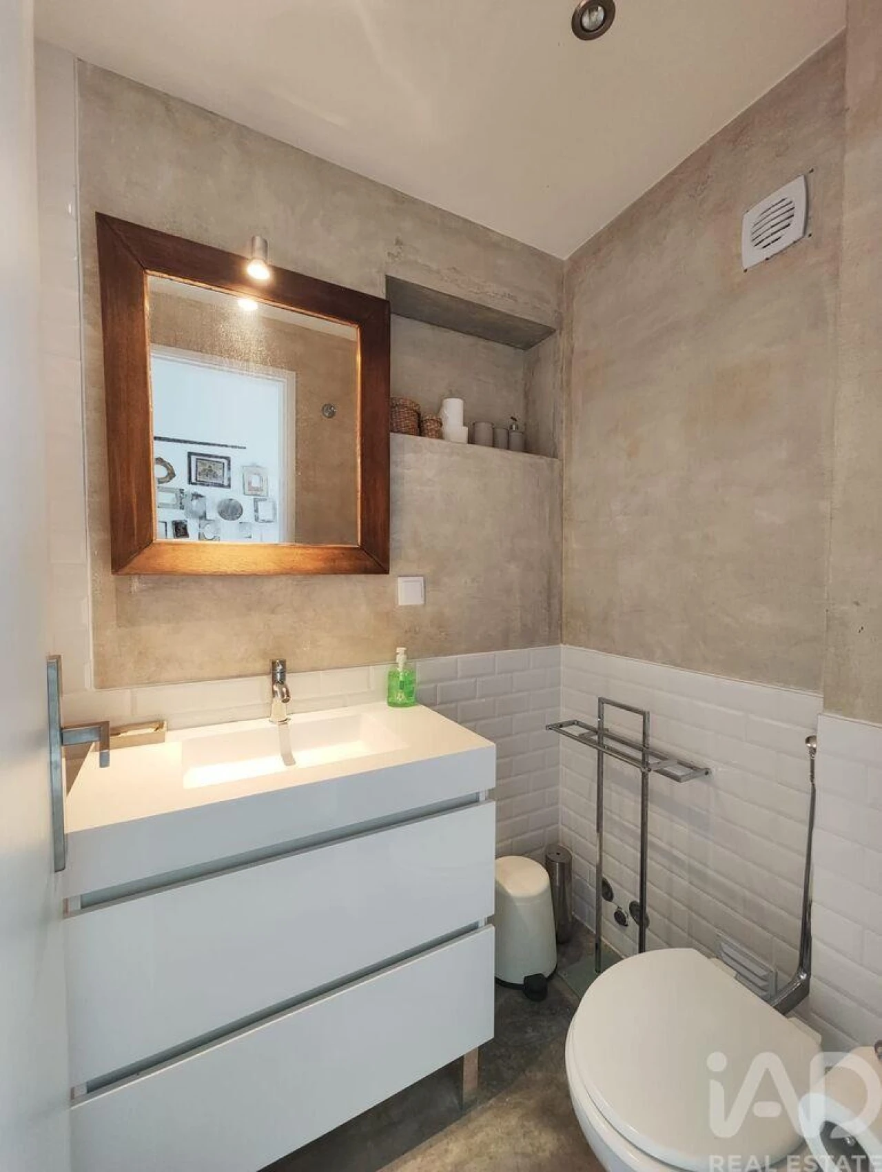 Apartamento T4 para Arrendamento em Avenidas Novas Foto 25