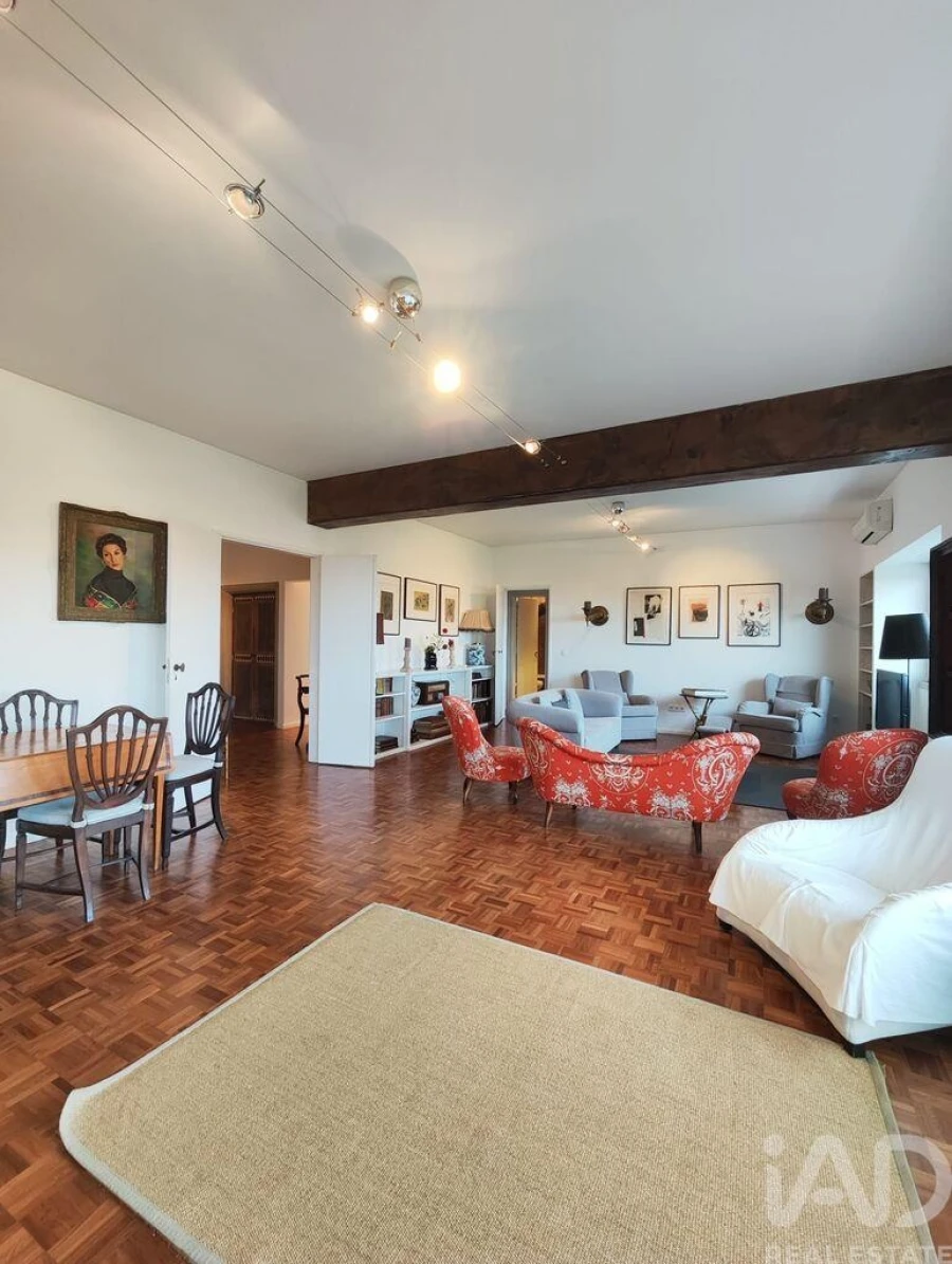 Apartamento T4 para Arrendamento em Avenidas Novas Foto 6