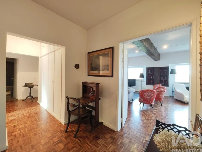 Apartamento T4 para Arrendamento em Avenidas Novas Foto 8