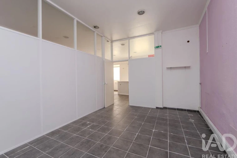 Prédio para Venda em União das Freguesias de Setúbal Foto 3