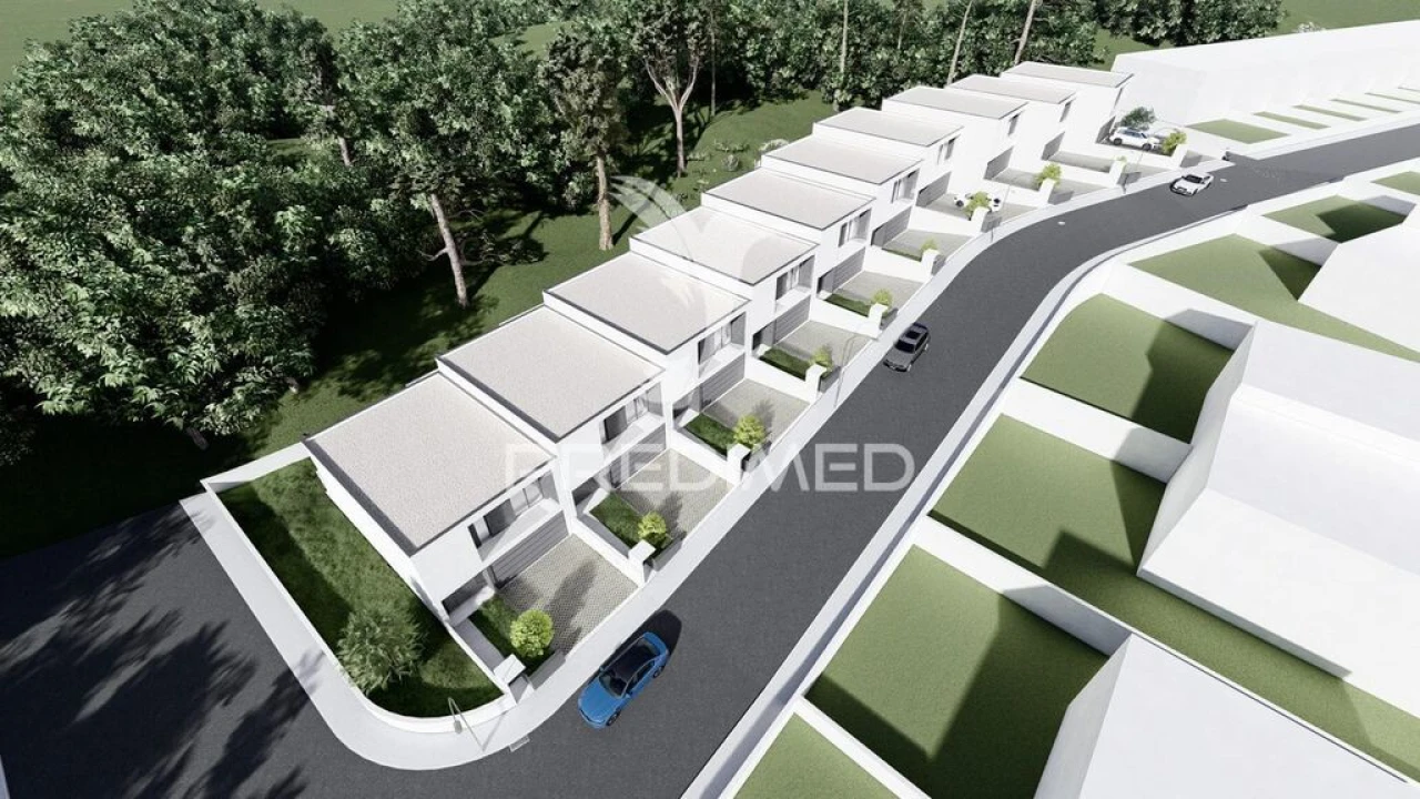 Moradia T3 para Venda em Lanhoso Foto 5