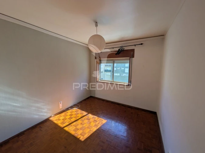 Apartamento T2 para Venda em Viseu Foto 8