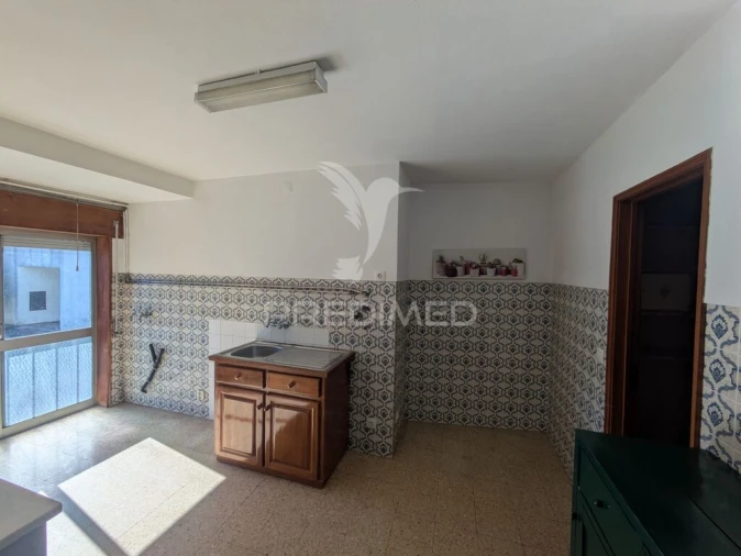 Apartamento T2 para Venda em Viseu Foto 4