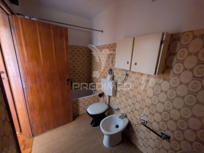 Apartamento T2 para Venda em Viseu Foto 6