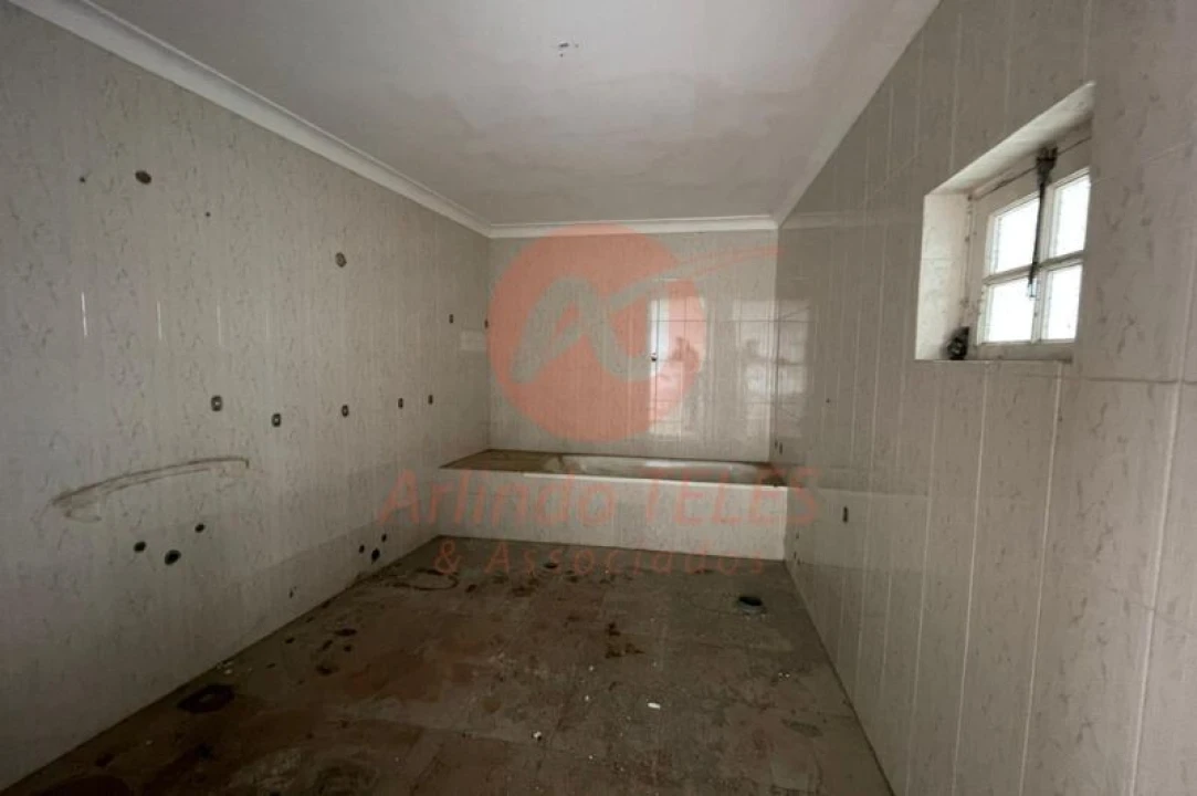 Moradia T5 para Venda em São Mateus da Calheta Foto 21